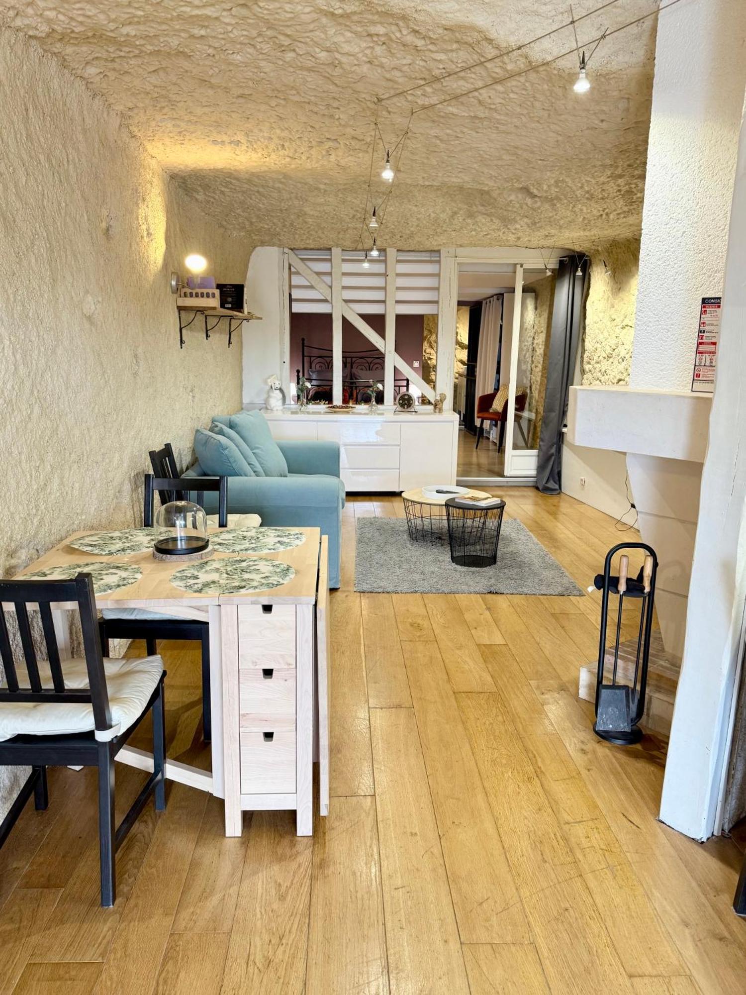Apartment Troglodyte Du Petit Coteau *